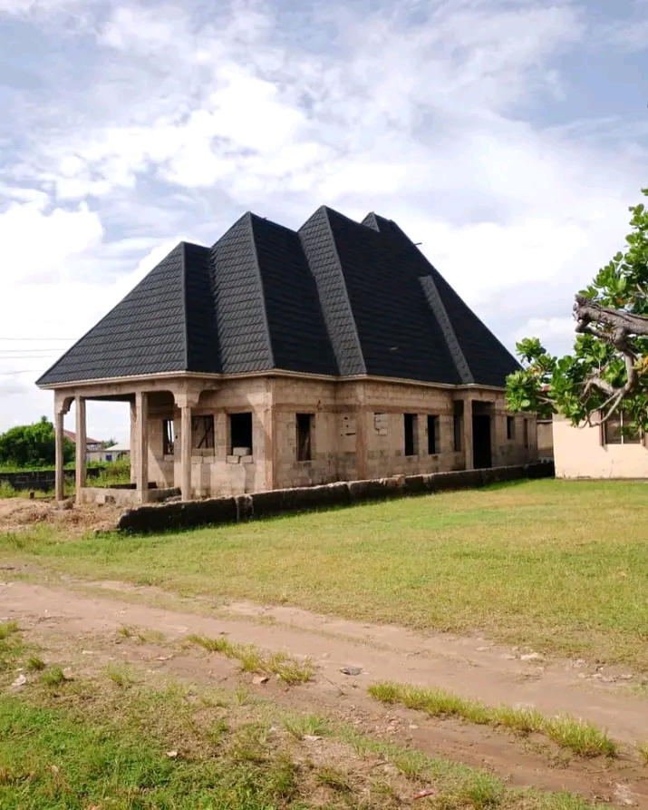 Commercial building roofing Abuja